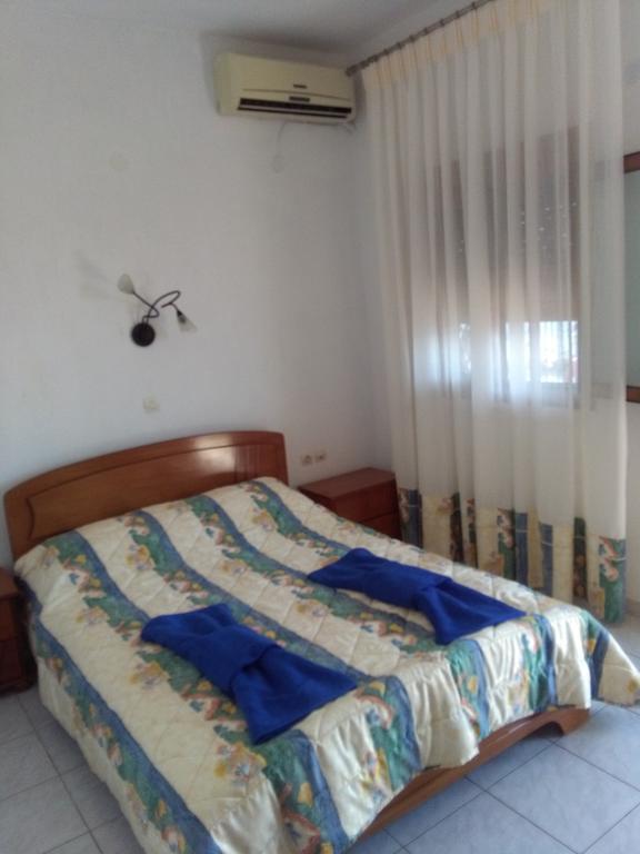 Thea Apartment