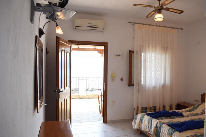 Apartment Thea Kalamakia